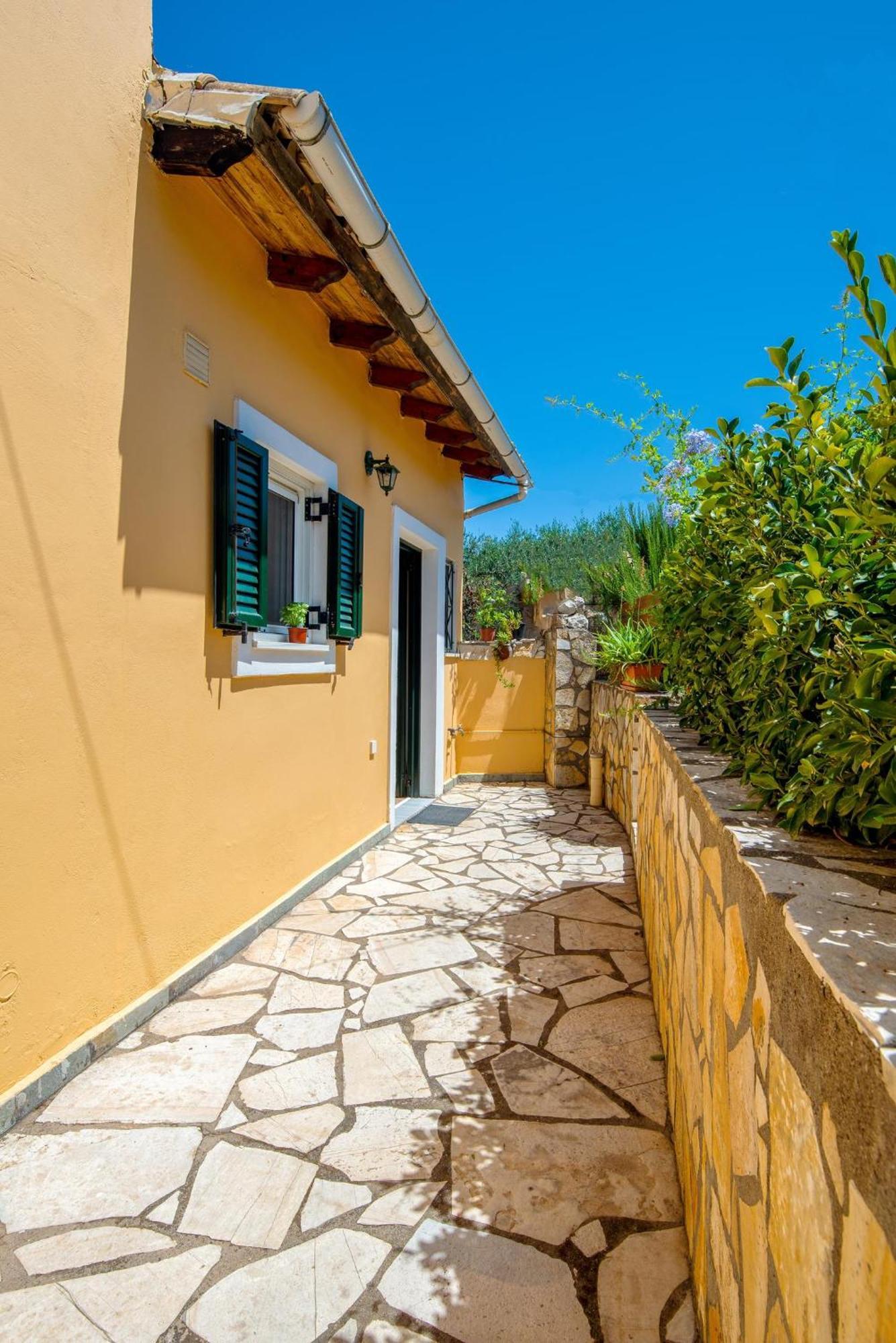 Katia Apartments Gaios Exterior photo